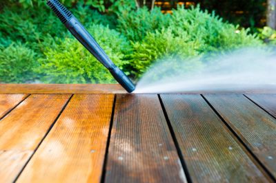Power Washing a Deck!
